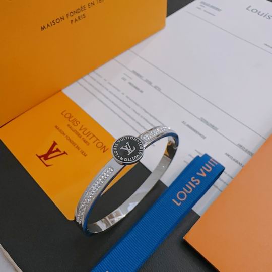 LV Bracelet 11lyh540